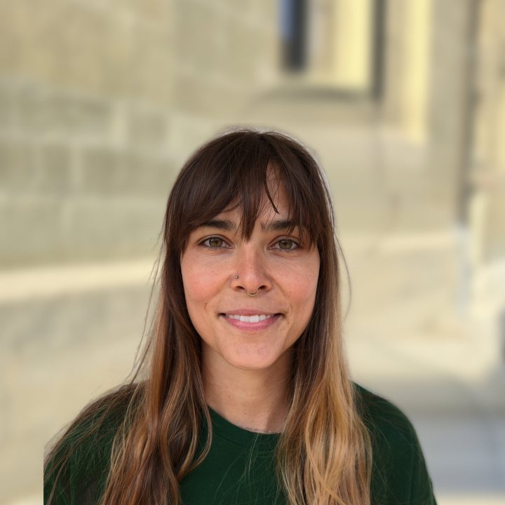 Amélie, Social media — Monsoin.ch